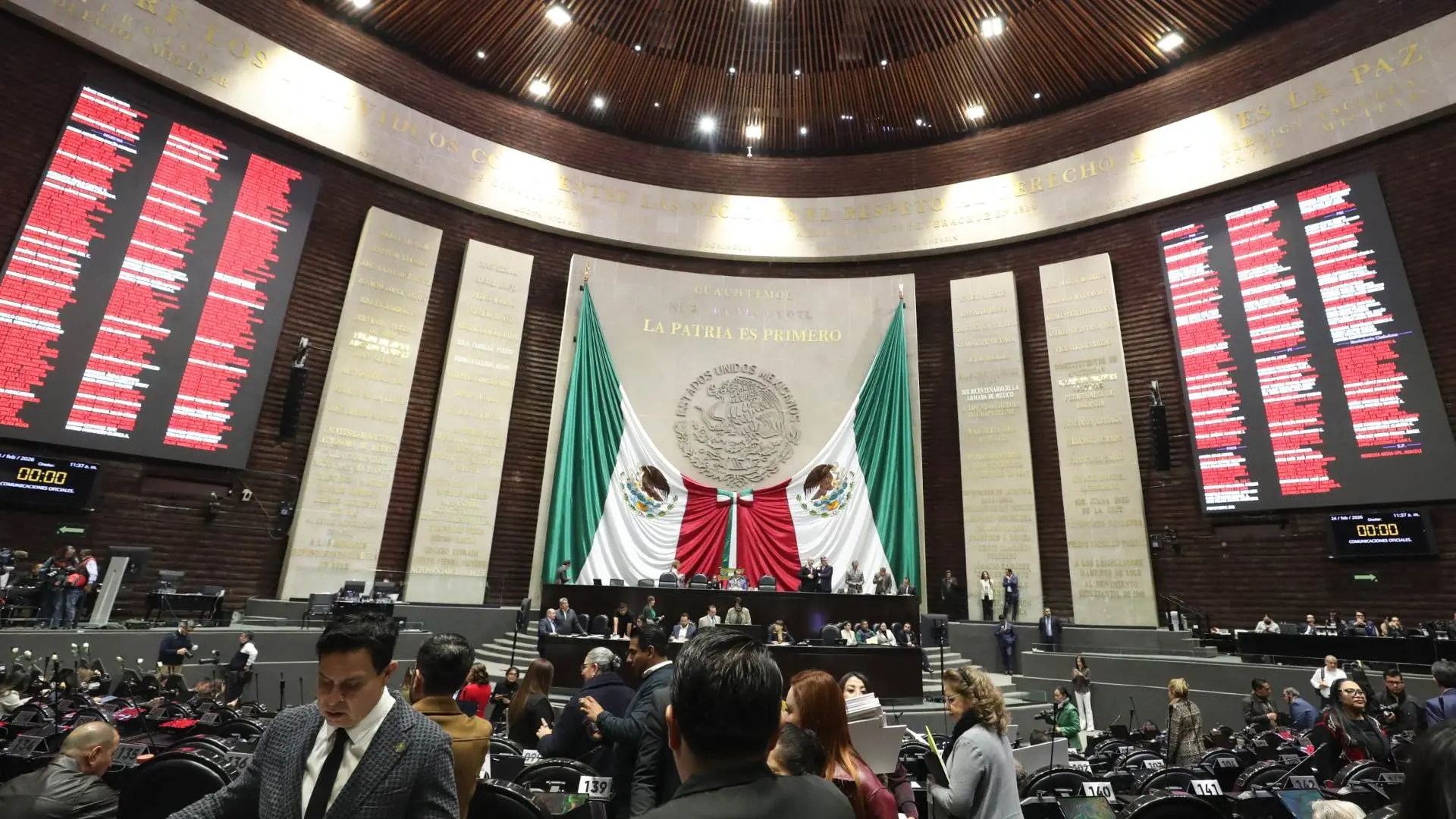Diputados avalan la jornada laboral de 40 horas en México