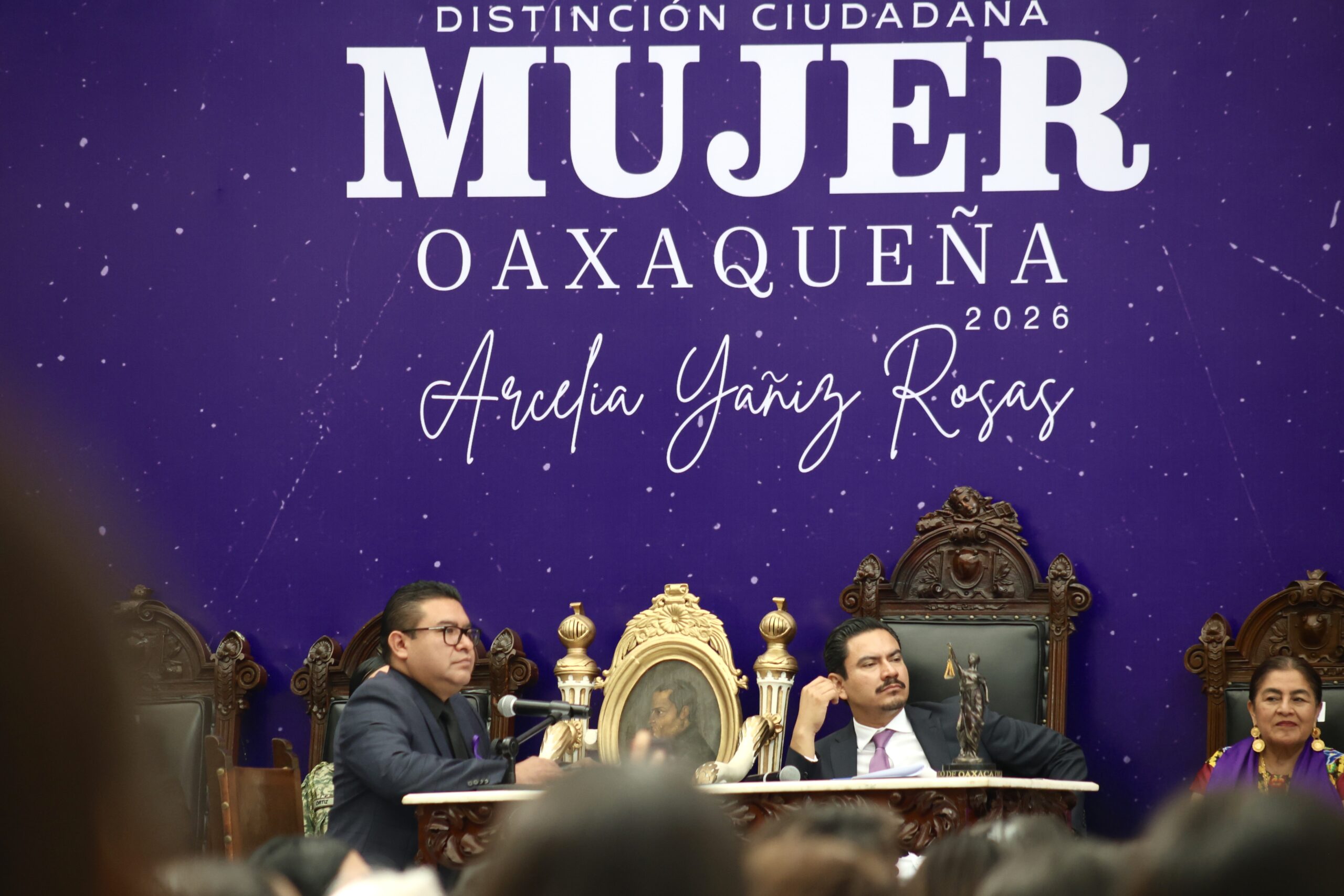 Editorial | Honrar a Arcelia Yáñiz Rosas mientras se hostiga al periodismo. La doble cara del Municipio de Oaxaca de Juárez 