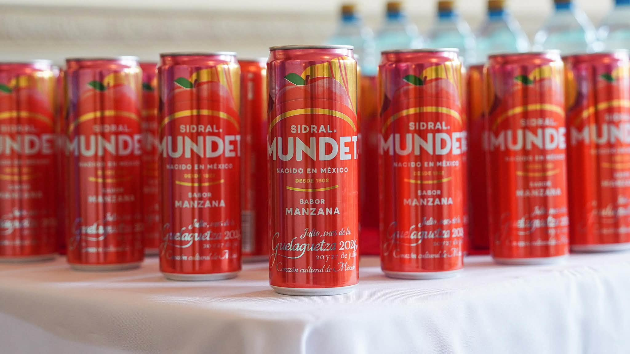 La Guelaguetza2026 llegará a todo México en más de 500 mil latas de Sidral Mundet